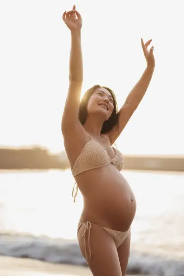 Pregnancy photoshoot in Tenerife