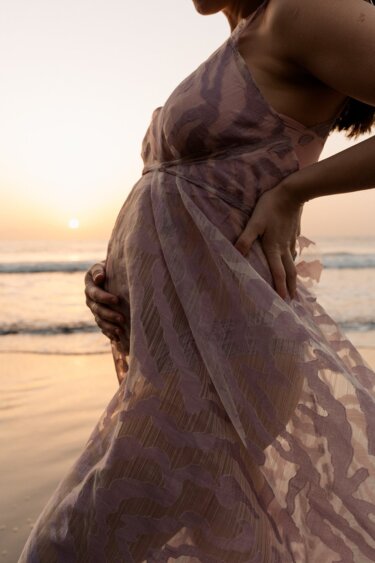 Pregnancy portrait photographer Tenerife Lucilla Bellini