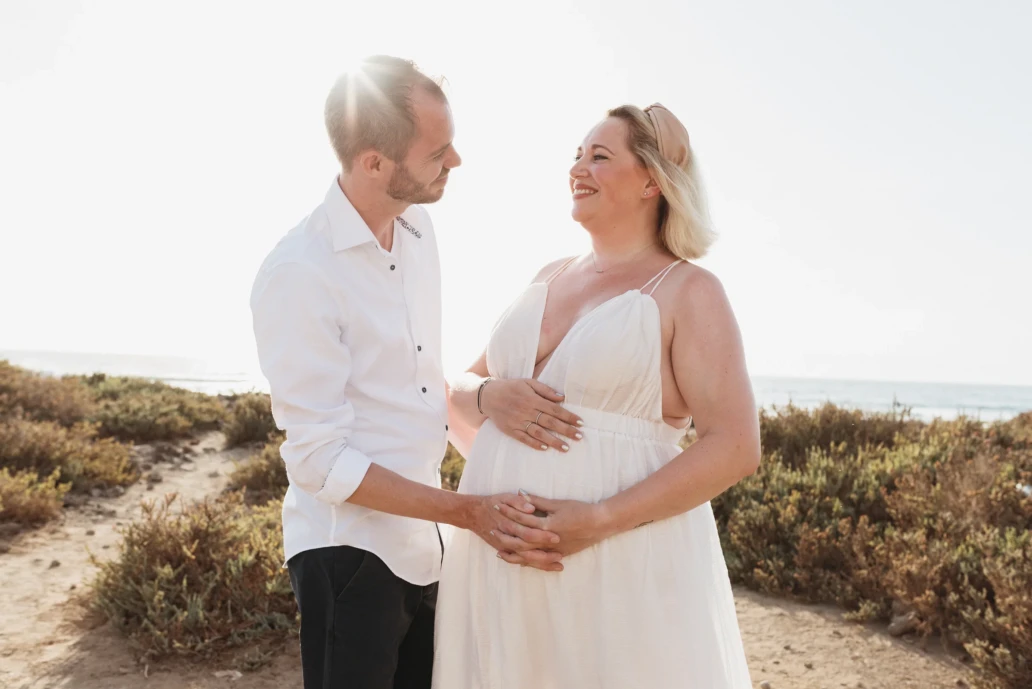 Pregnancy photoshoot in Tenerife