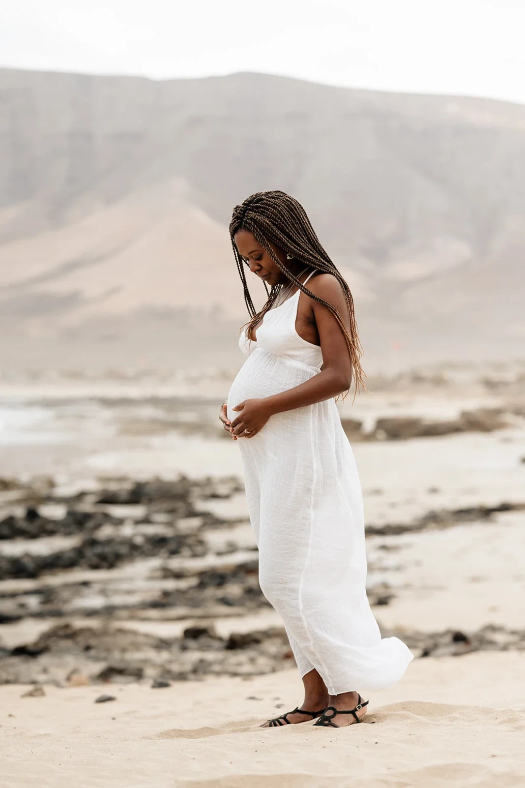 Pregnancy portrait photographer Tenerife Lucilla Bellini