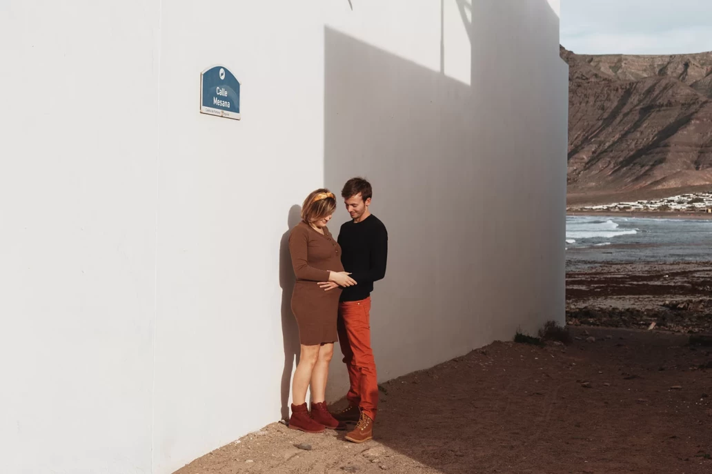 Pregnancy portrait photographer Lanzarote Lucilla Bellini