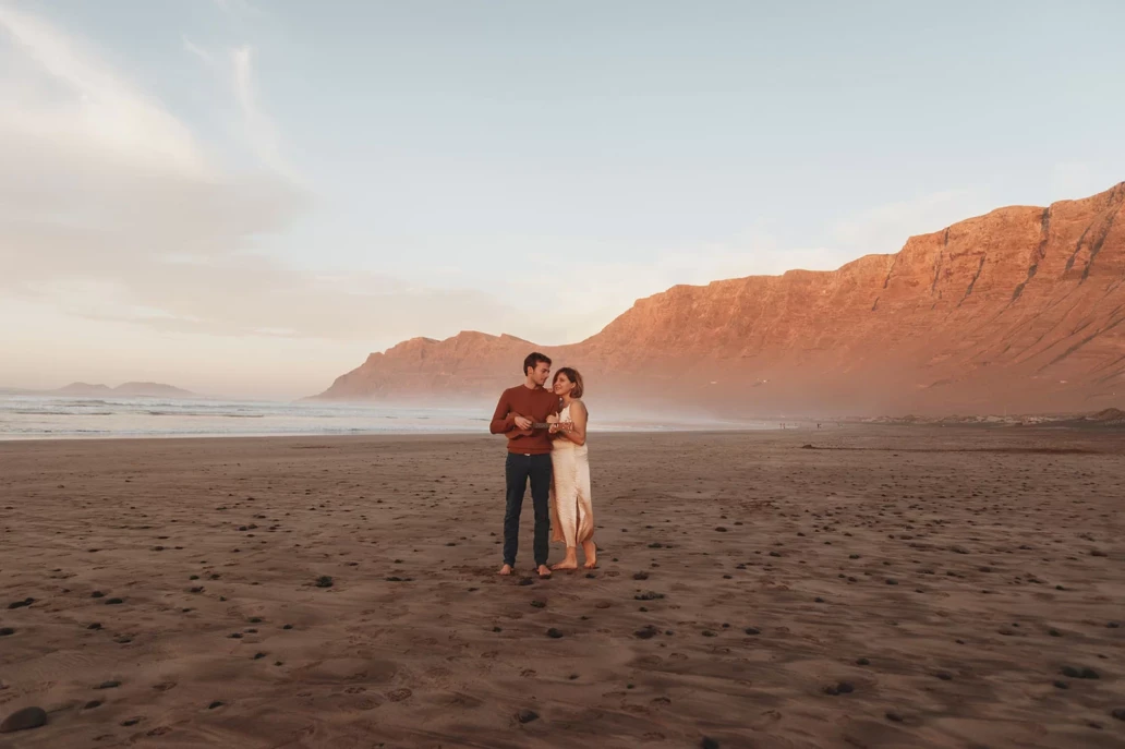 Pregnancy portrait photographer Lanzarote Lucilla Bellini