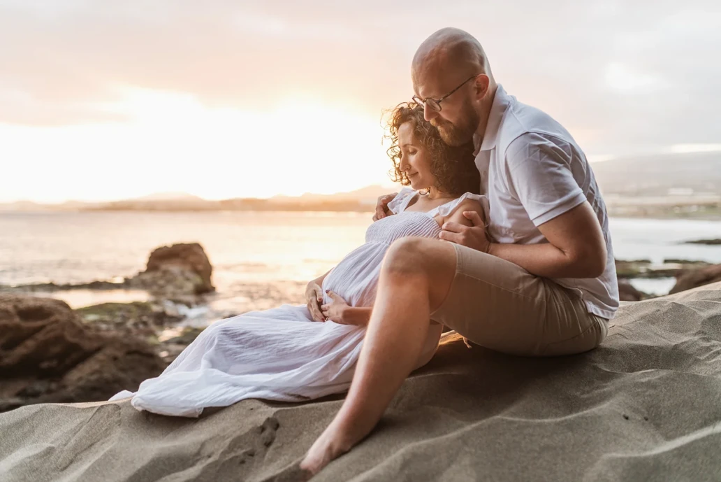 Pregnancy photoshoot in Tenerife
