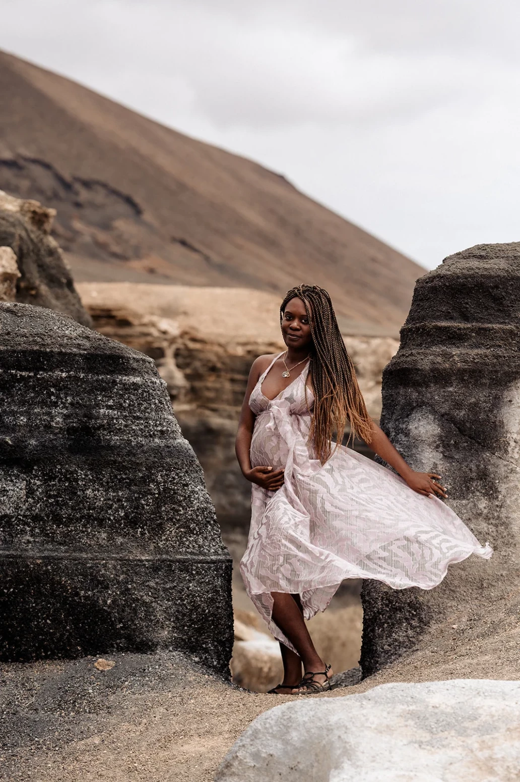Pregnancy portrait photographer Lanzarote Lucilla Bellini