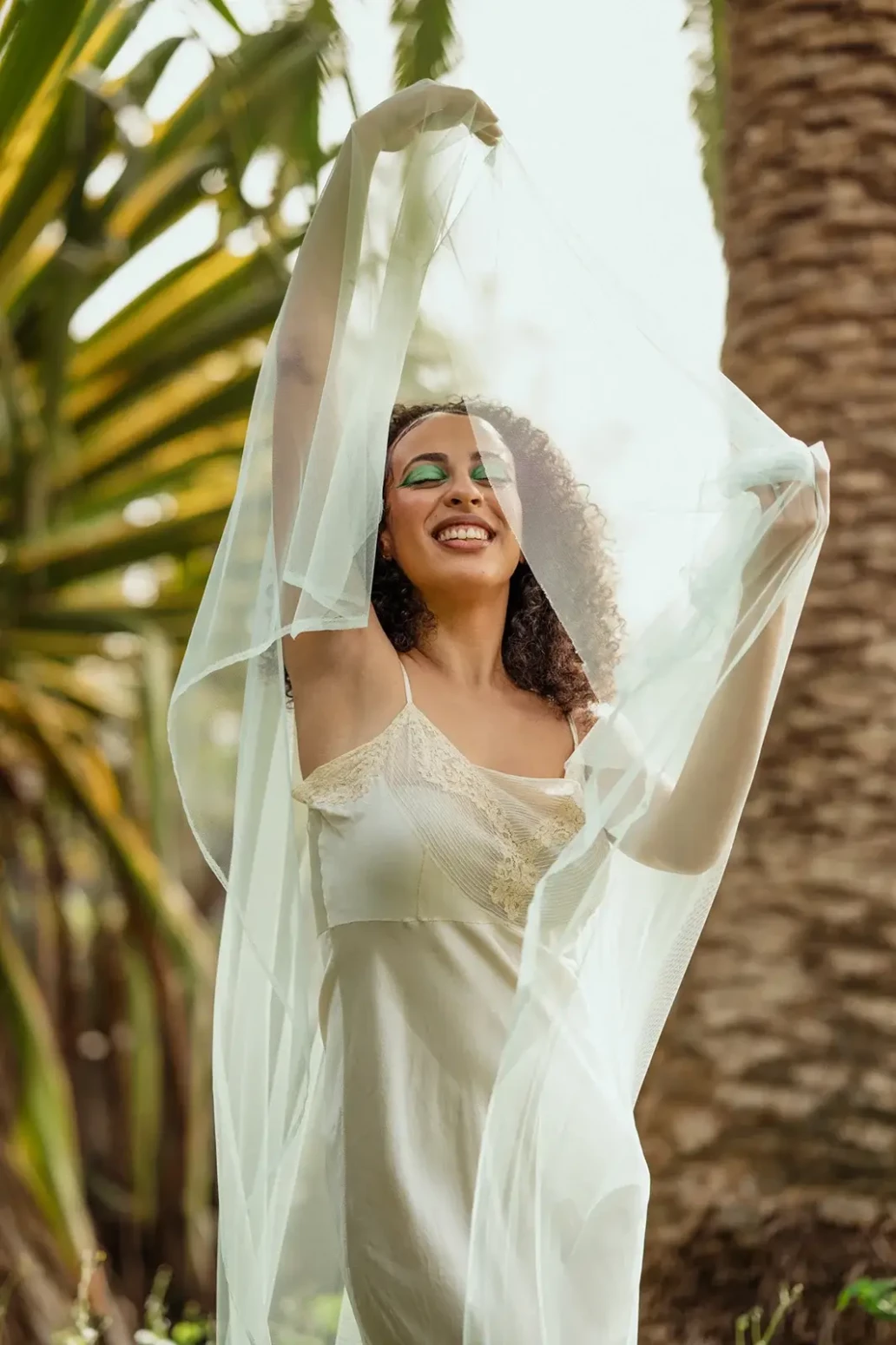 Beauty photo session in Tenerife of Oriana by Lucilla Bellini photographer